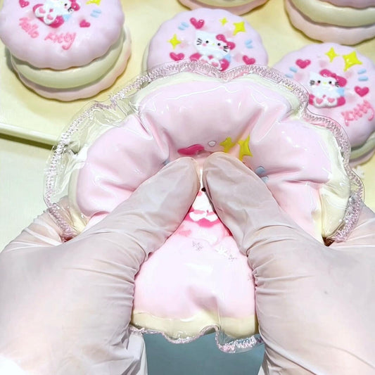 Kitty Cream Cookie Squishy