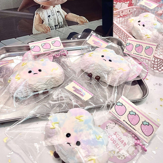 Gloomy Cloud & Cream Cloud Series Squishy