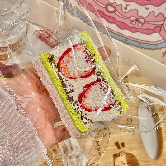Short Cream Toast Squishy