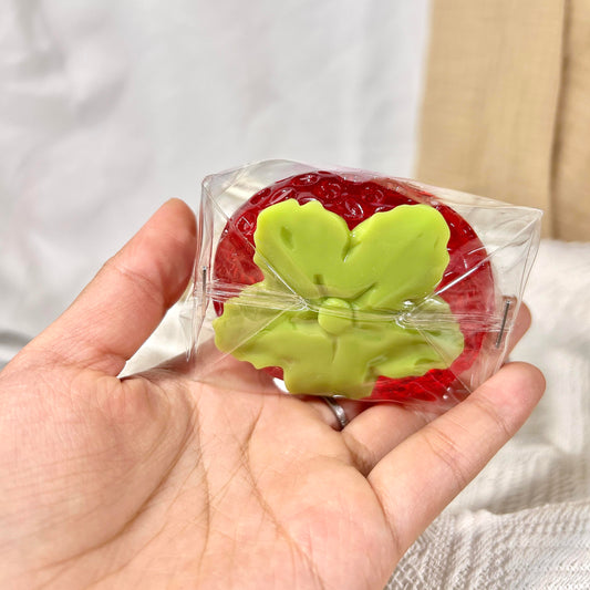 Crystal Cat-Head Strawberry Squishy