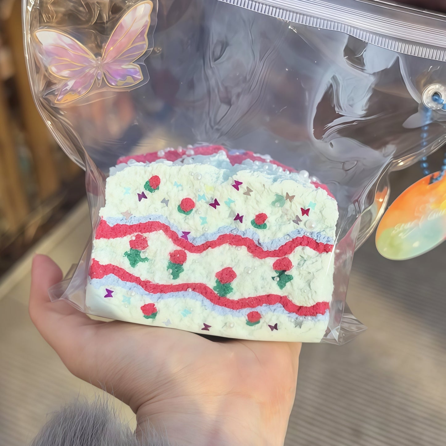 Frosted Rose Éclat Toast Squishy