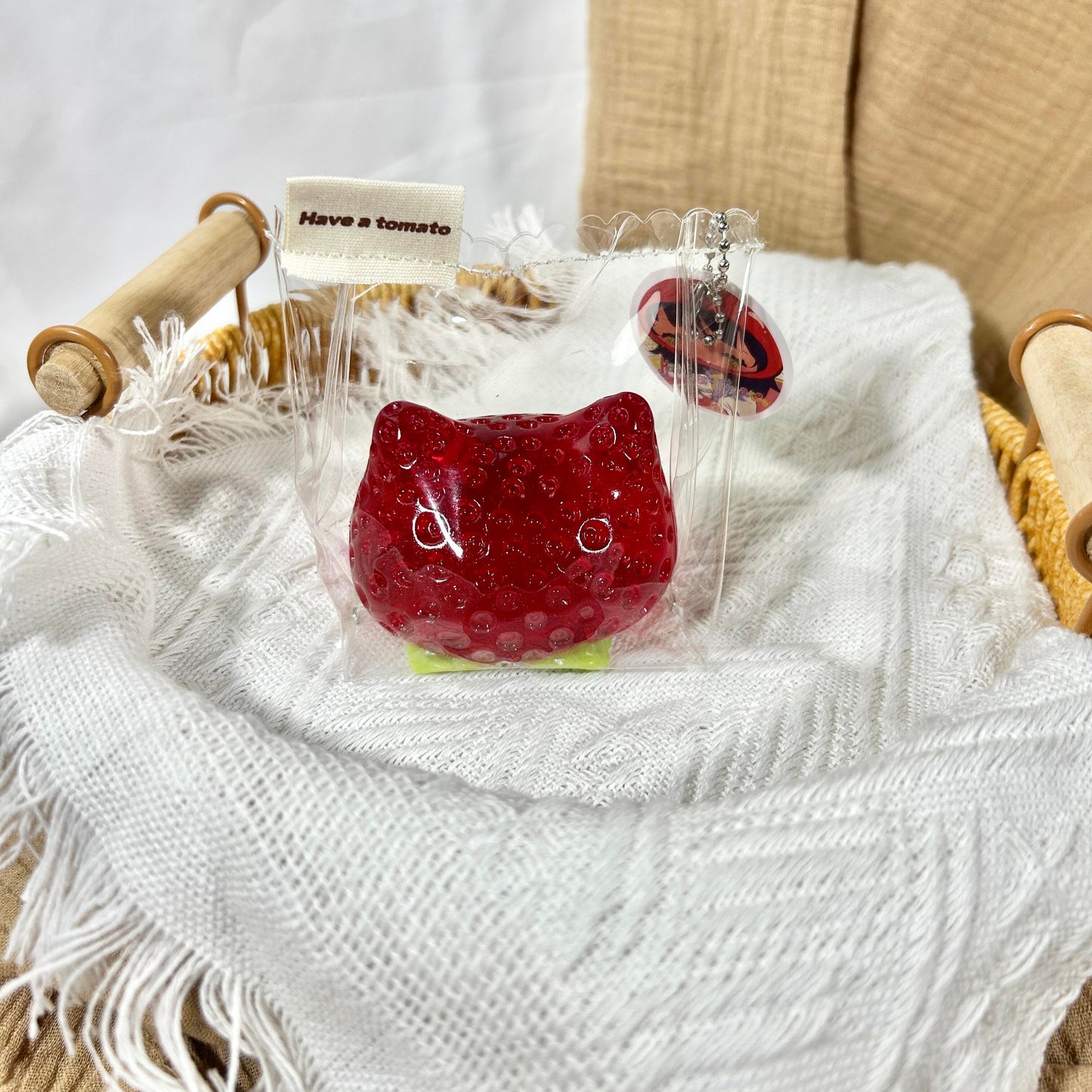 Crystal Cat-Head Strawberry Squishy