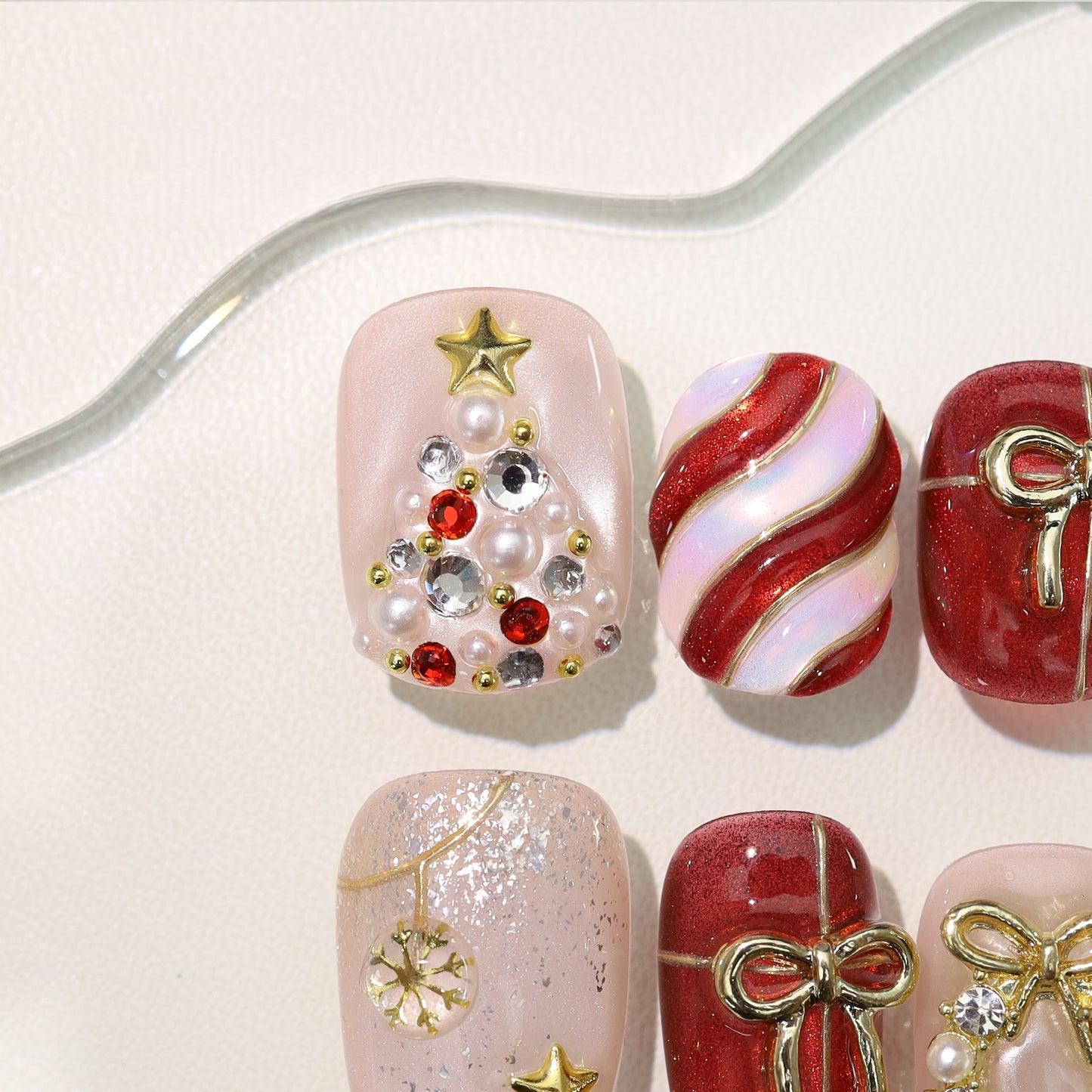 Red Glided Gold Christmas Nail with Diamond/Pearl - Medium Square/Short Almond