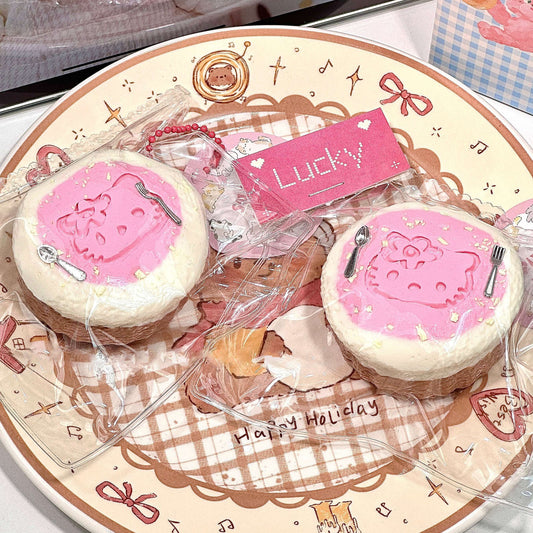 Hello Kitty Cupcakes Squishy
