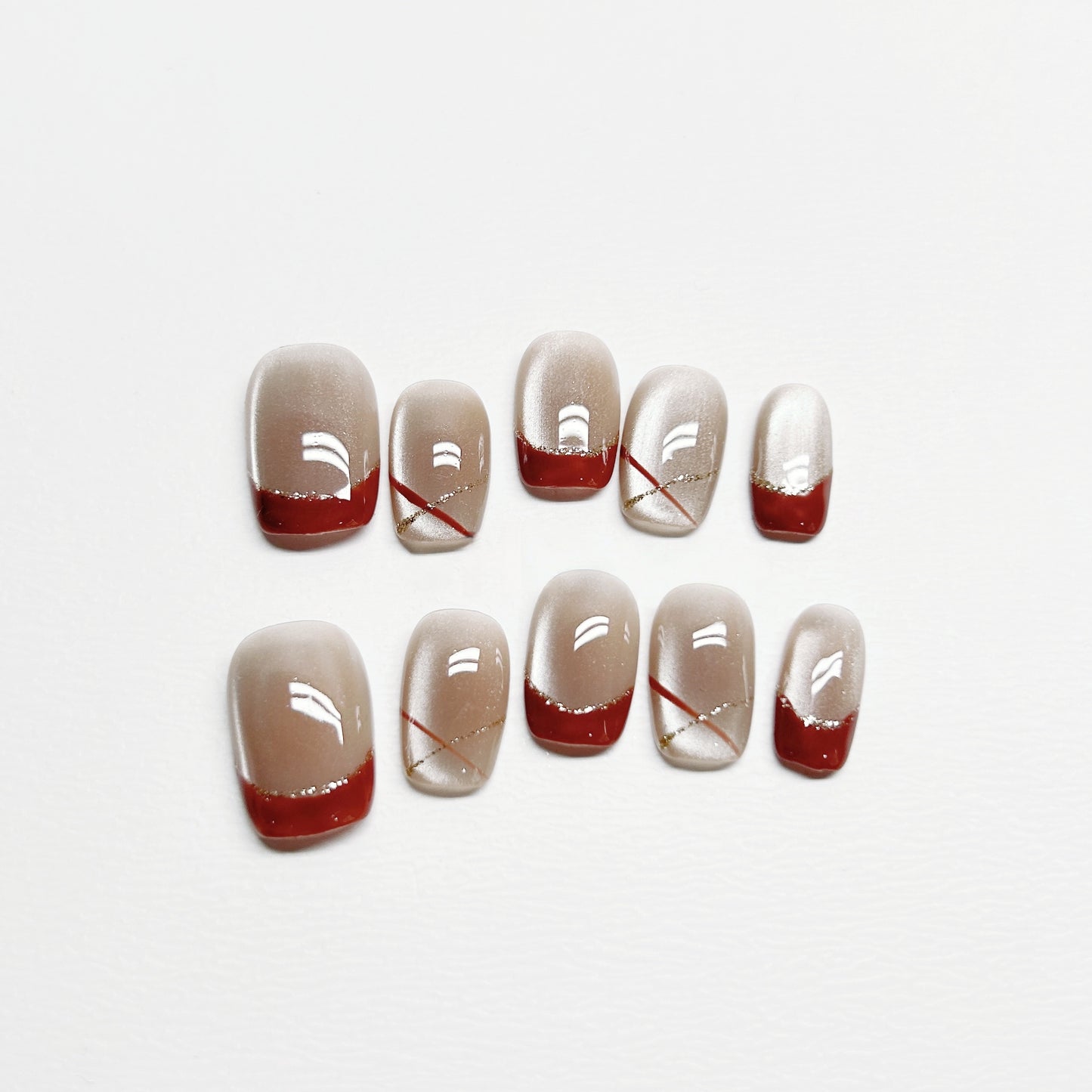 Red Vintage French Cat-eye Nail - Medium Square