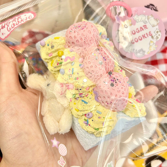 Macaron Towel Roll Squishy