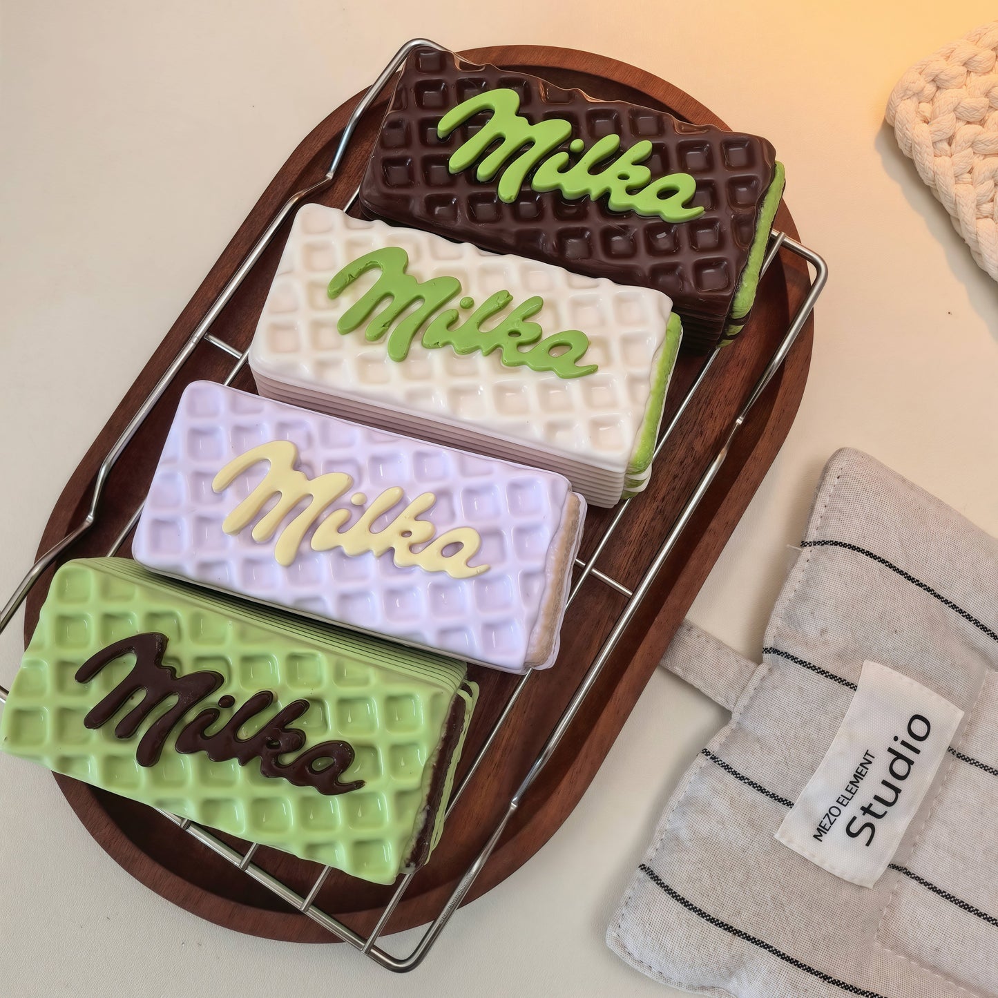 Crunchy Wafer Squishy