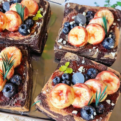 Chocolate Sauce Banana Breakfast Toast Squishy