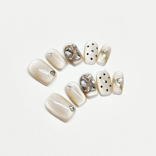 White Cat-Eye Polka Dot French Nails with Diamond - Medium Square