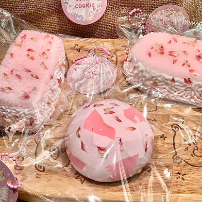 Petal Dessert Squishy