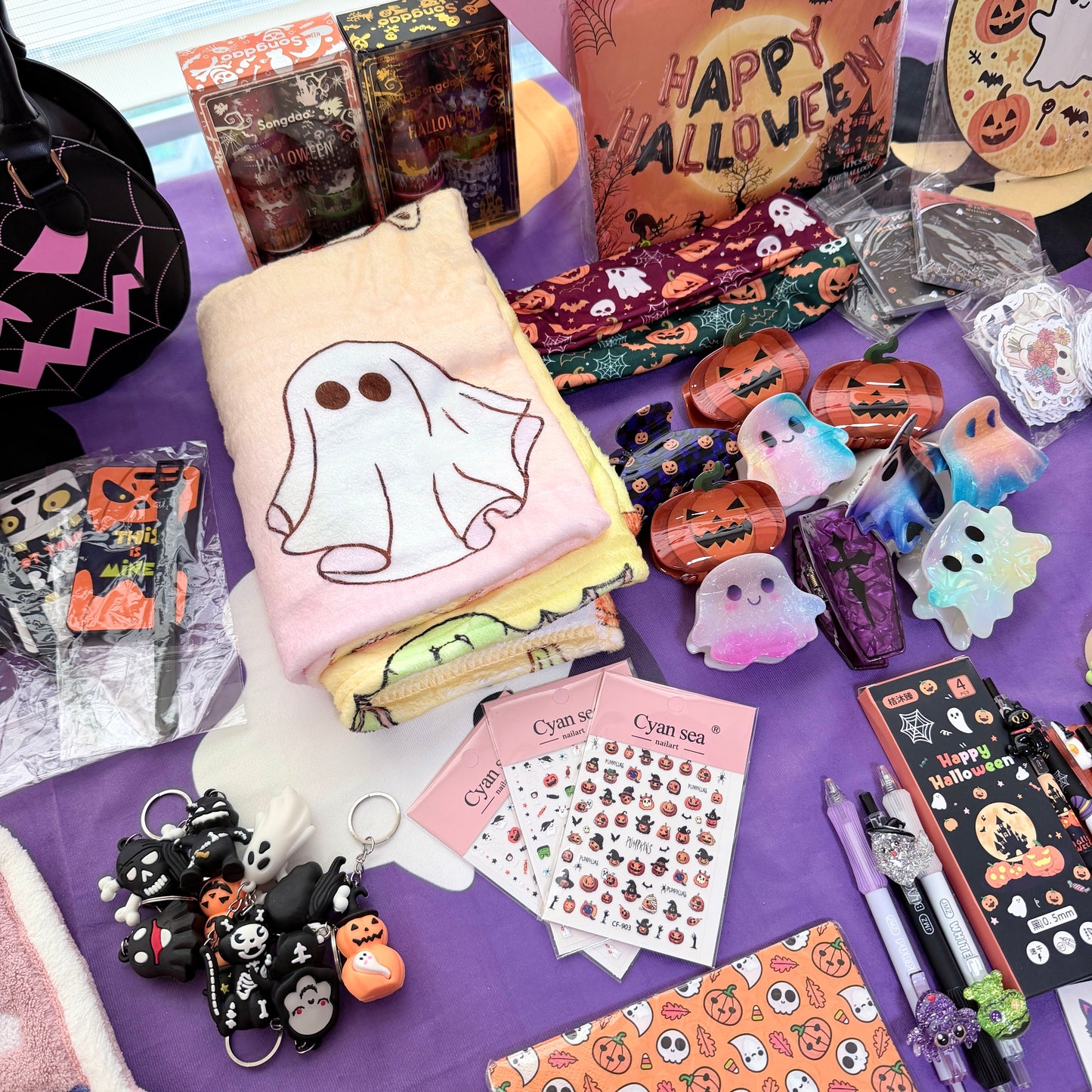 PuPu Land Halloween Lucky Scoop🥄- Secret Gift Included