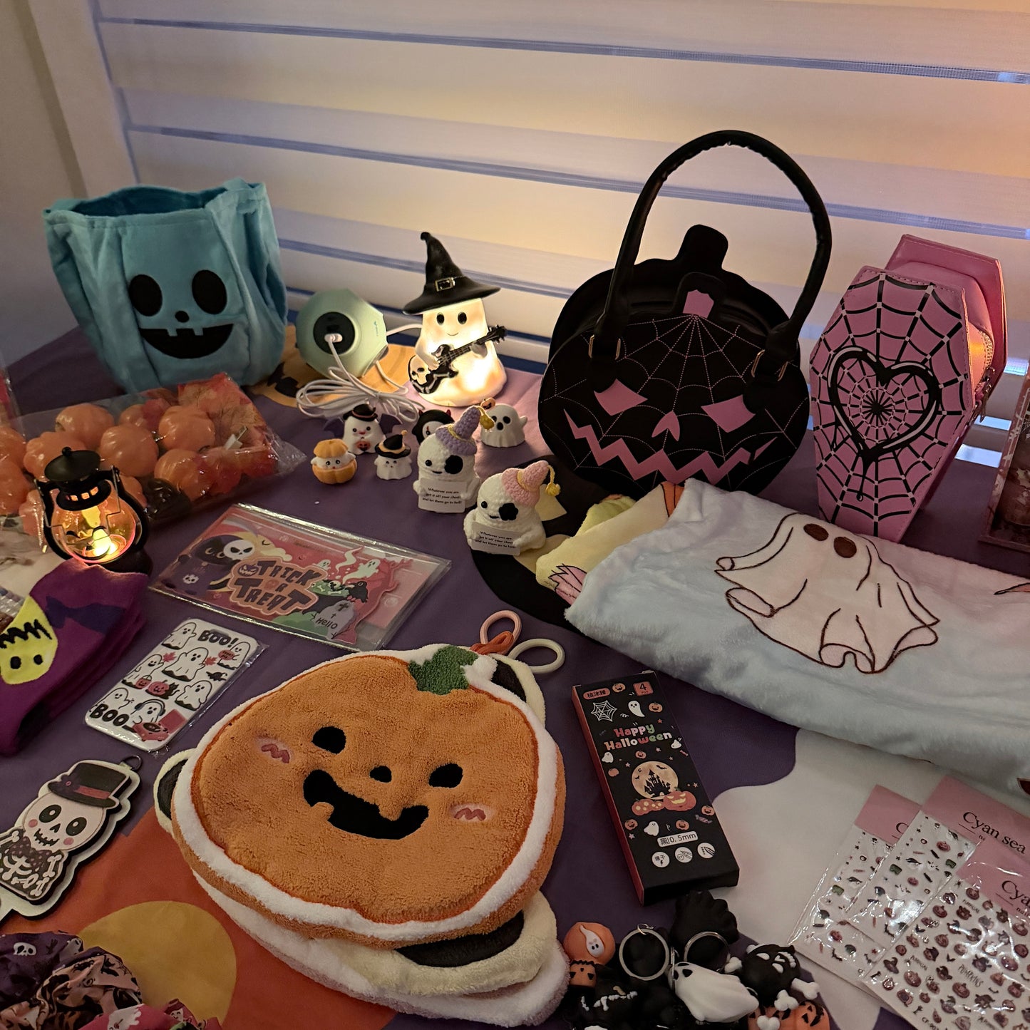 PuPu Land Halloween Lucky Scoop🥄- Secret Gift Included