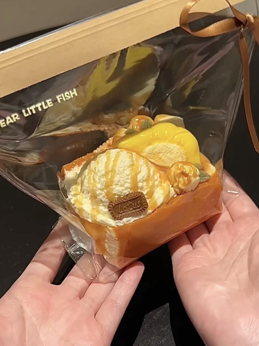 Fruit Cream Sandwich Squishy