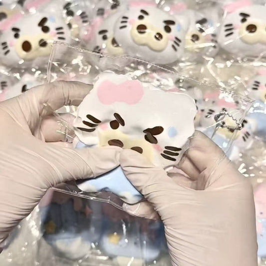 Bow Piggy Squishy