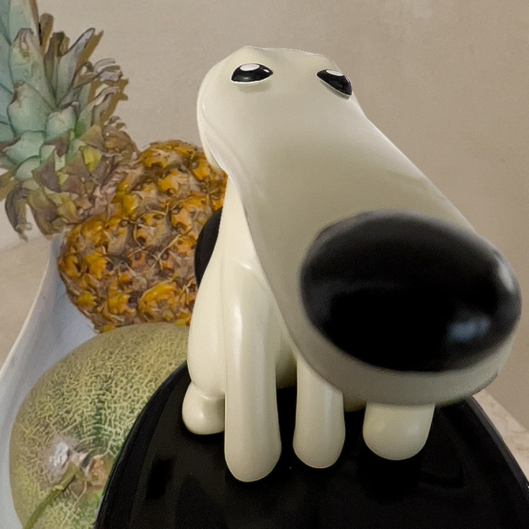 Long-Nose Dog Key Holder Magnetic Storage Entryway Desktop Tray