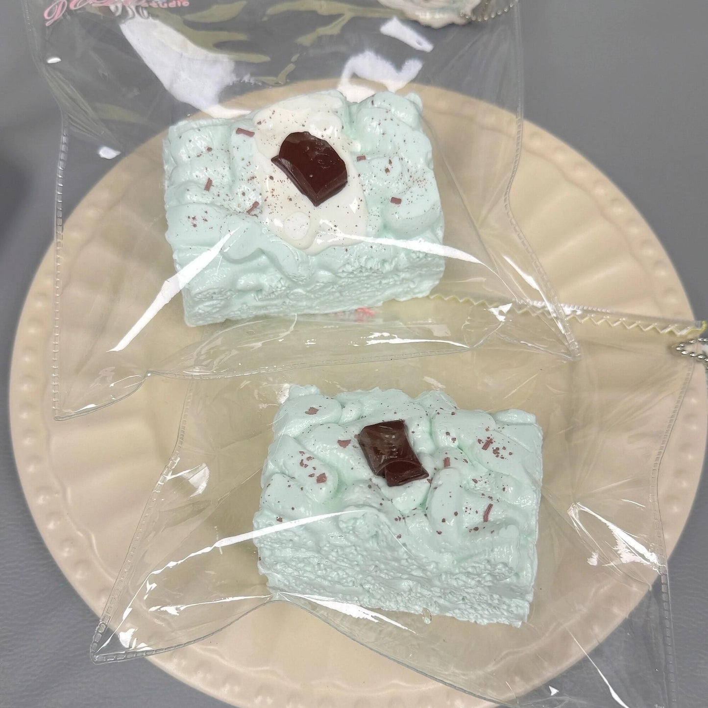 Mint Chocolate Sachima Squishy