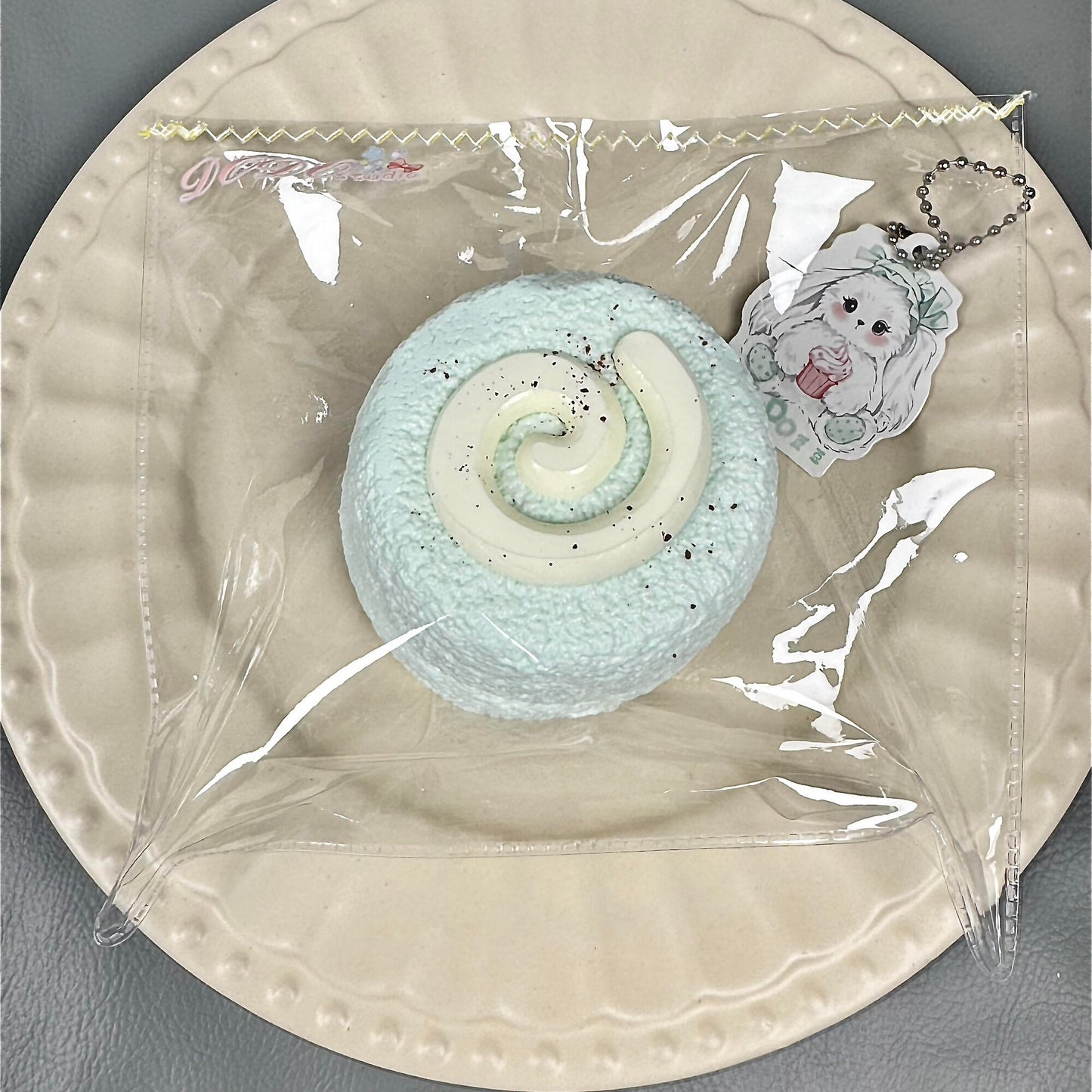 Mint Double-Layer Cream Round Toast Squishy