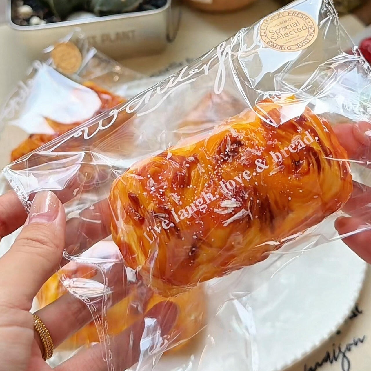 Crispy Mini Bun Rice Cake Squishy