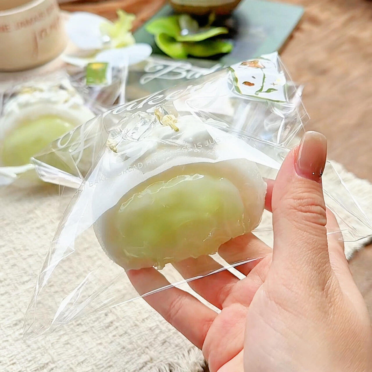 White Tea Jasmine Glutinous Rice Ball Squishy