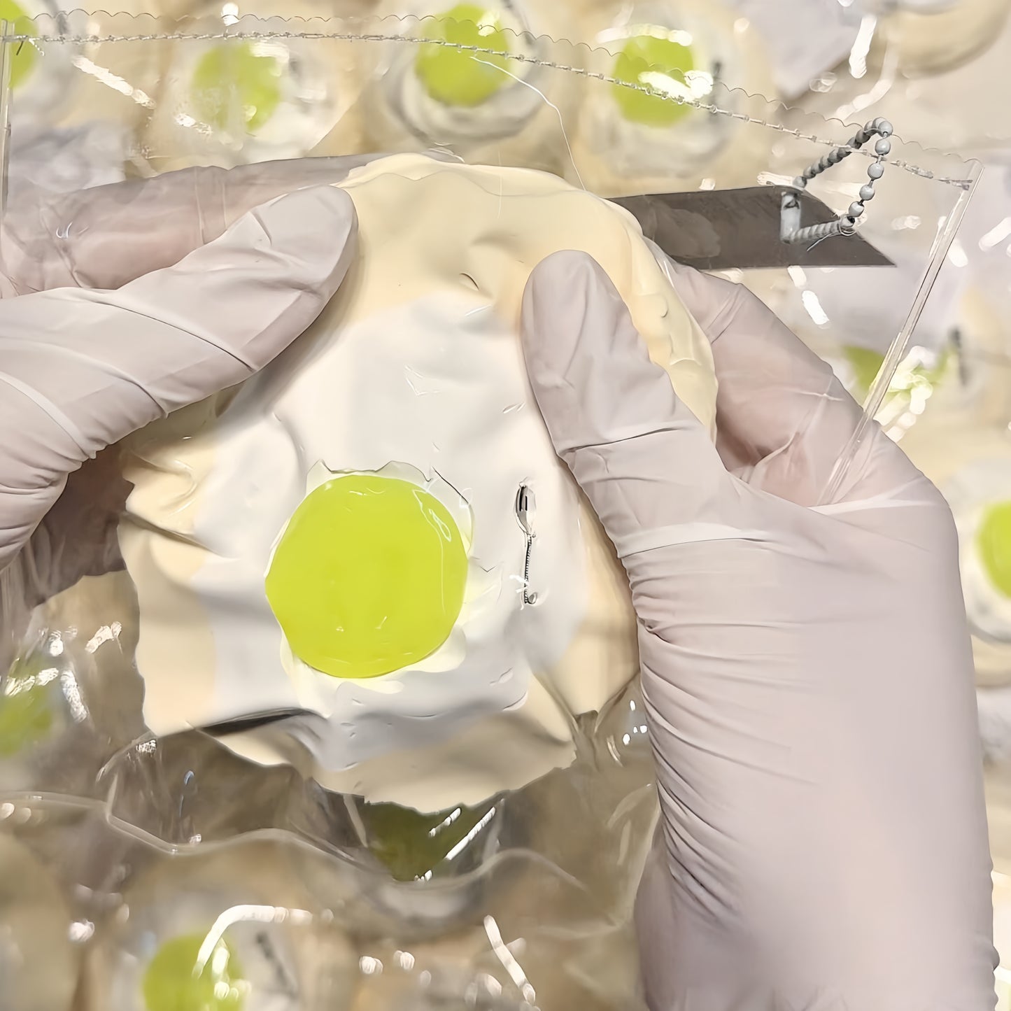 Creamy Grape Bun Squishy