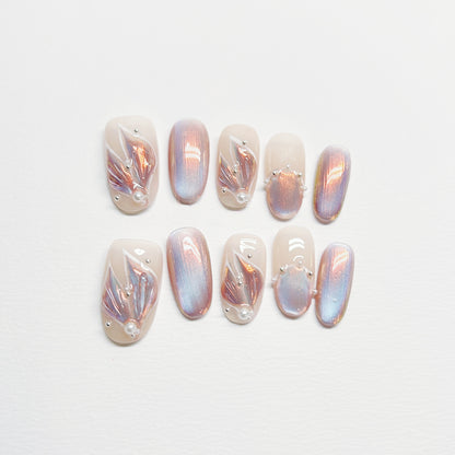 White Shell French Nail with Pearl - Medium Square/Short Almond