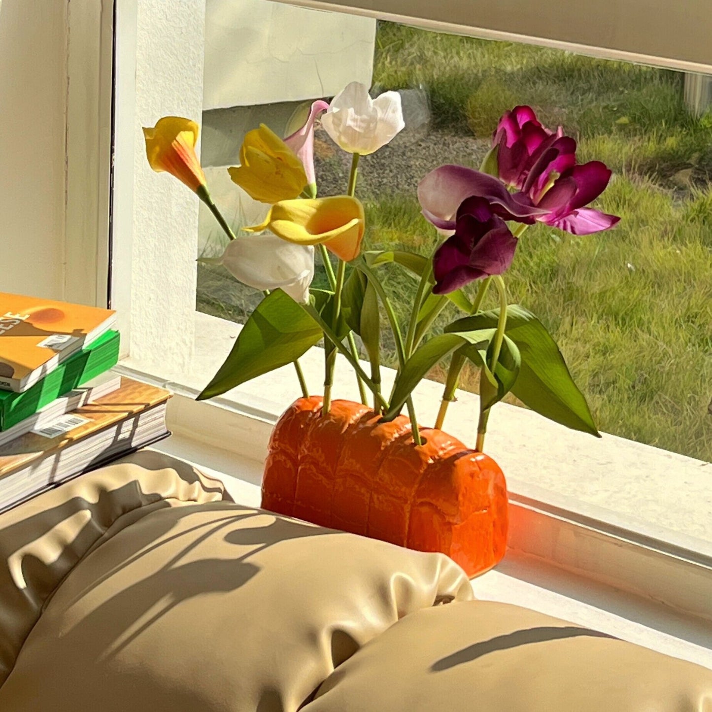 Bread-Shaped Ceramic Vase