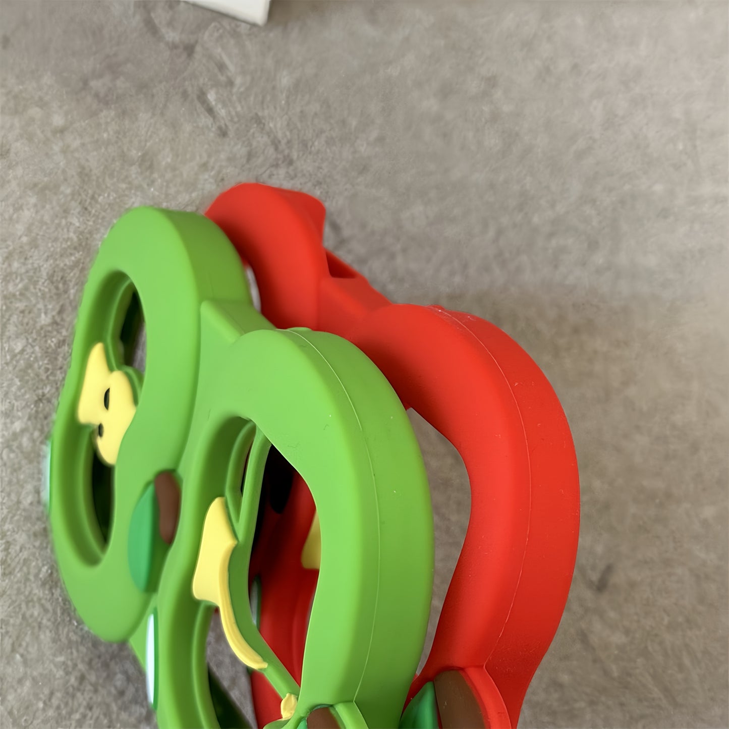 Hollow-Out Green & Red Apple Silicone Phone Case
