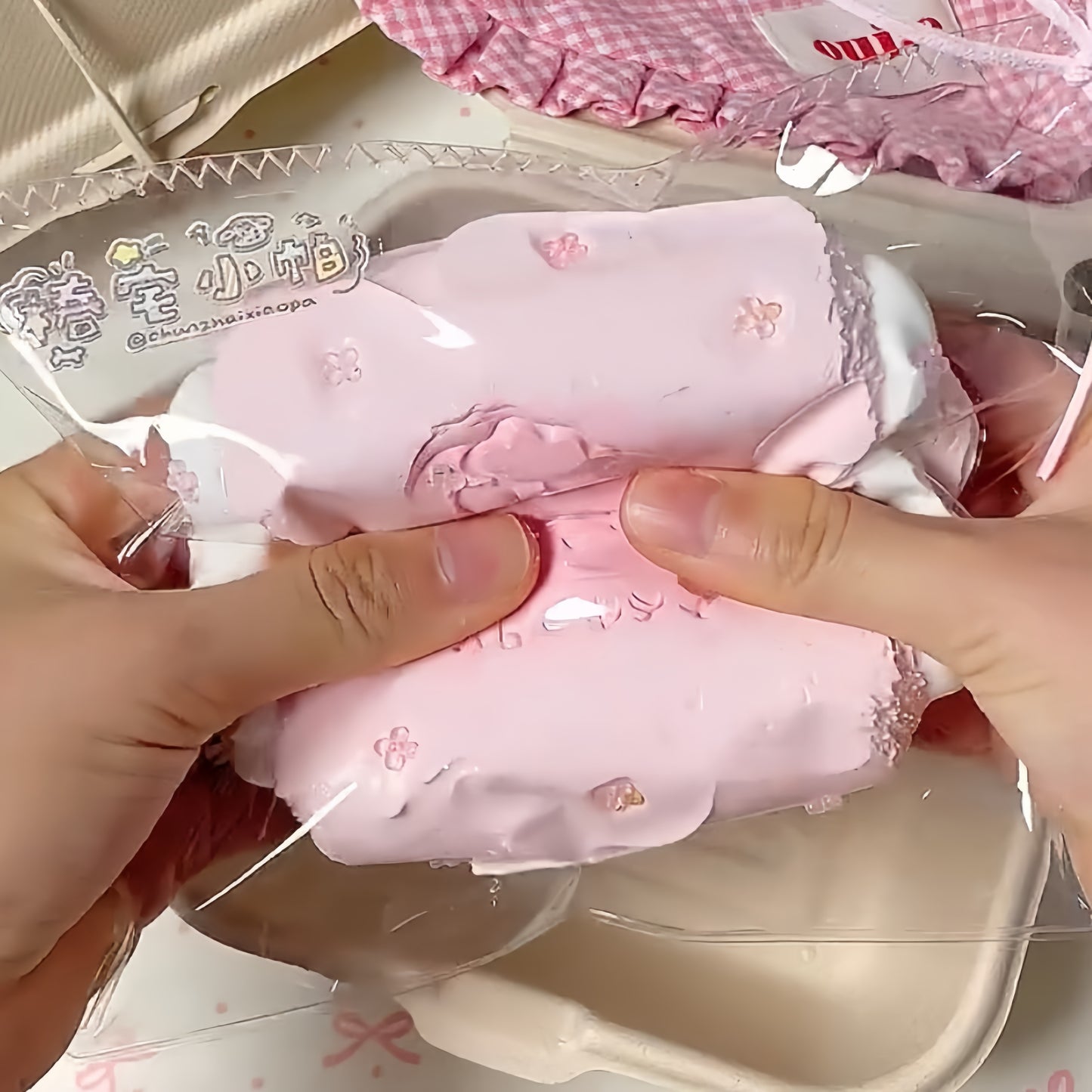 Cream Cake Roll Squishy
