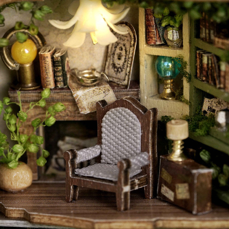 Whimsical Tree House DIY Miniature House - English Instructions