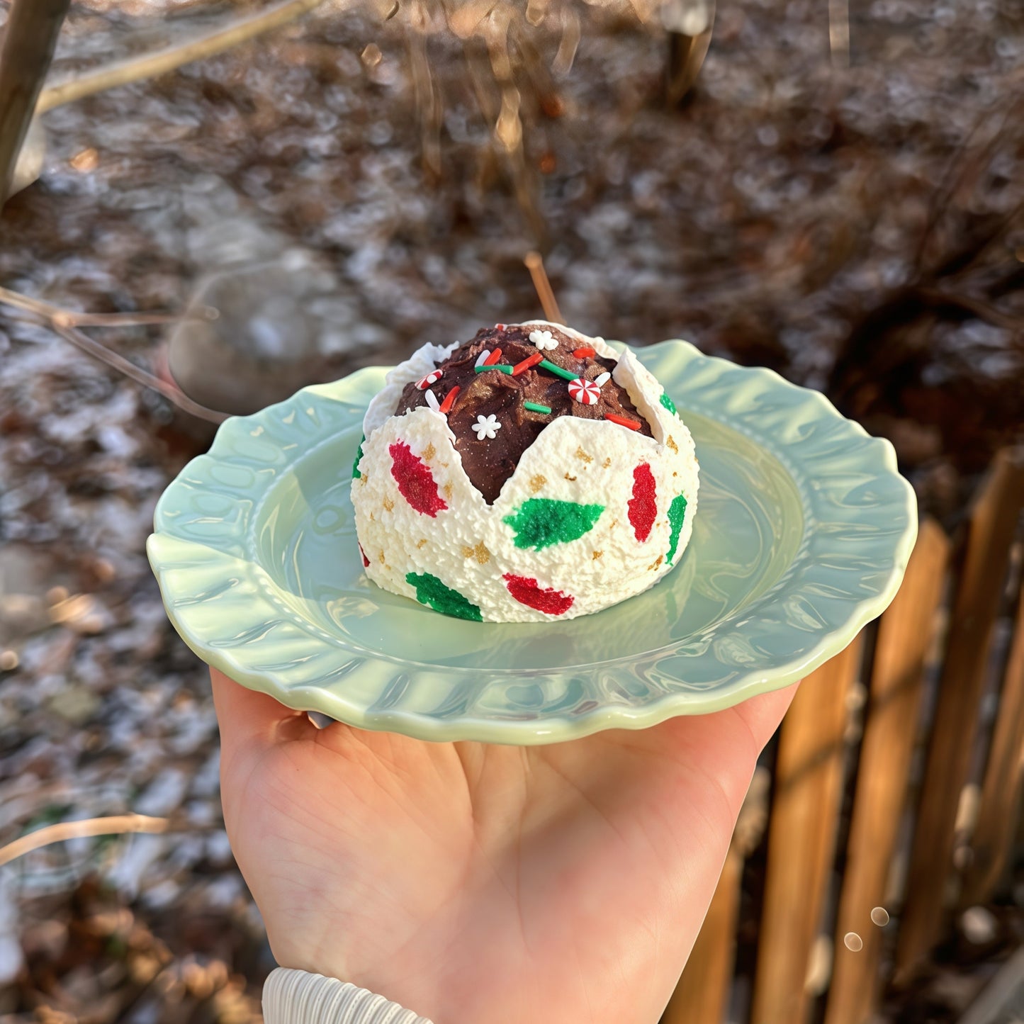 Starry Pretzel Bun Squishy