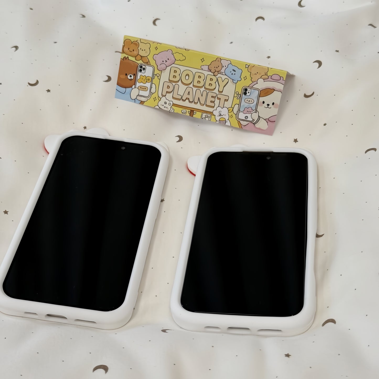 Cartoon Bow-Tie Cat Silicone Phone Case