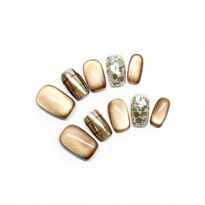 Golden Checked Cat-eye Nail - Medium Square