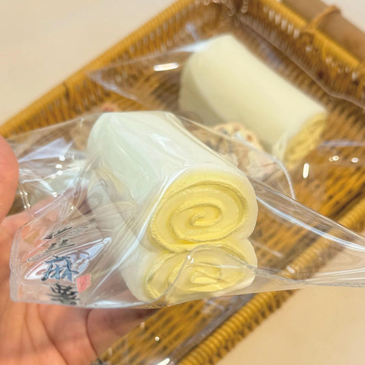 Stretchy Mochi Roll Squishy