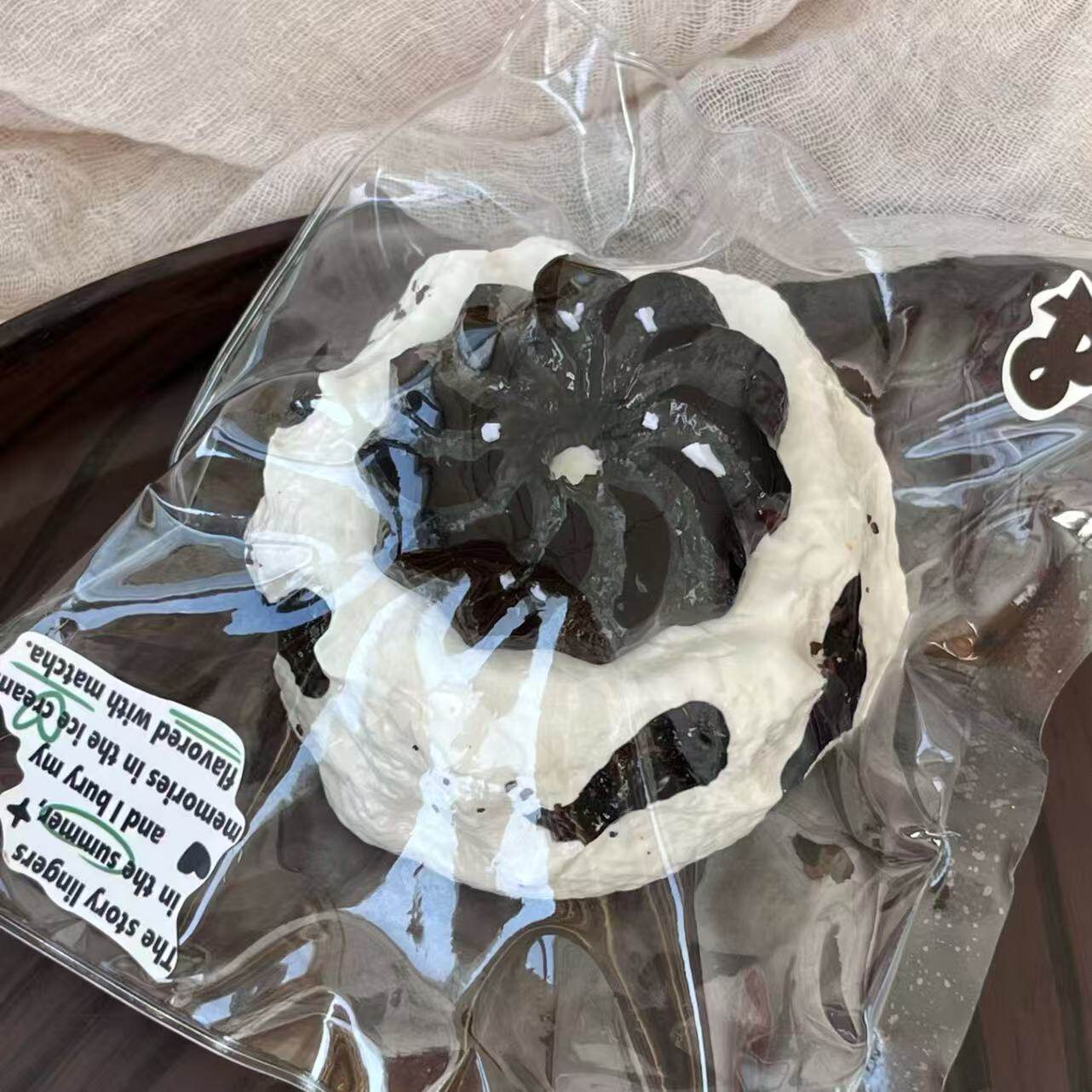 Cream Cookie Squishy