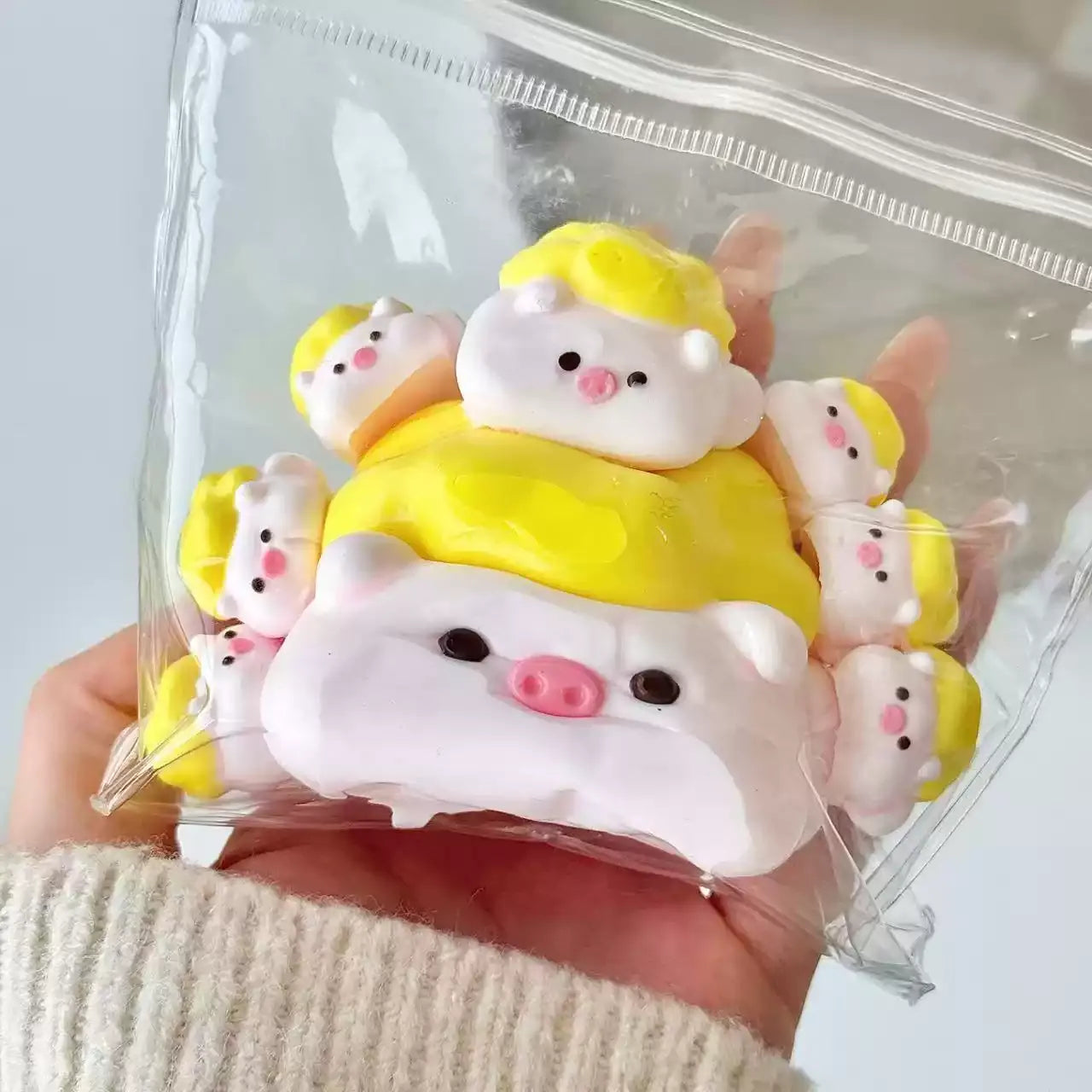 Beer Pig Family Squishy