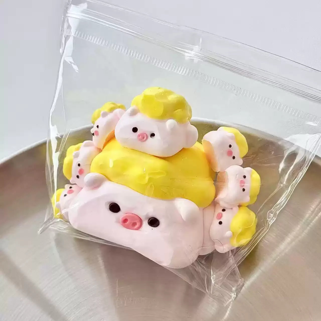 Beer Pig Family Squishy